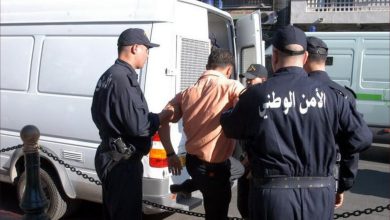 الفساد ينخر دولة الكابرانات.. محاكمة 15 شخصًا في فضيحة تزوير “الباسبورات” بالجزائر