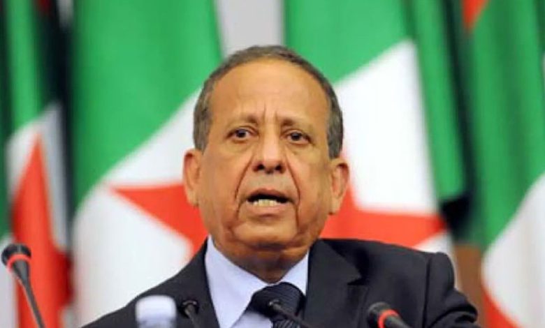 الفساد ينخر دولة الكابرانات.. وزير الرياضة الجزائري السابق مهدد ب10 سنوات حبسا