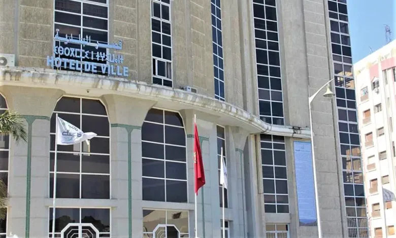 جماعة طنجة تصادق على إجراءات لتقوية منظومة التخطيط المجالي وعلى دعم جمعيات محلية