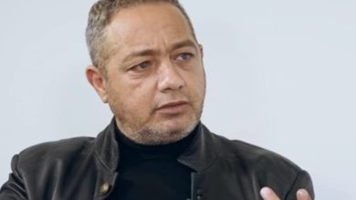 رفيق بوبكر يلجأ للقضاء بعد استغلال اسمه من طرف صفحة مزيفة على الفيسبوك