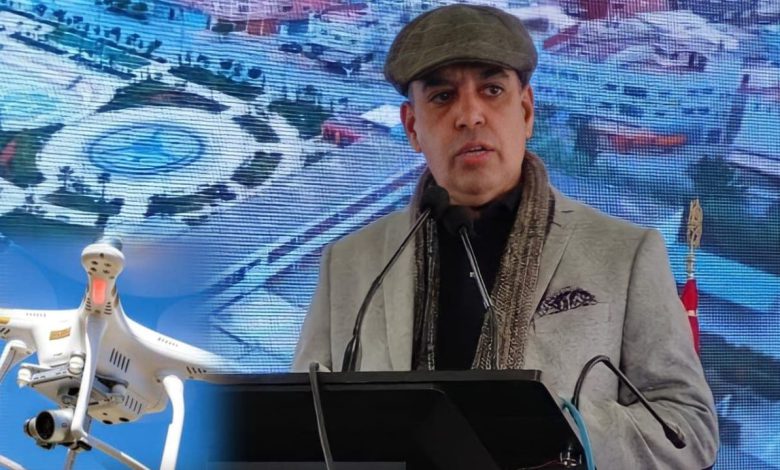 عامل سطات الجديد يُدخل خدمات الدرون لمراقبة تراب الإقليم