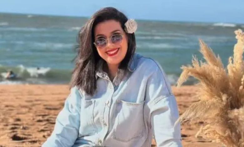 مونيا لمكيمل تحتفل بحصولها على رخصة السياقة بطريقتها الخاصة