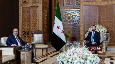 سوريا.. الشرع يتباحث مع وزير الخارجية التركي