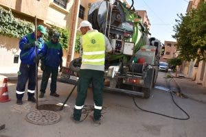 في خطوات استباقية.. الشركة الجهوية متعددة الخدمات الشرق تستعد لموسم الأمطار (صور)